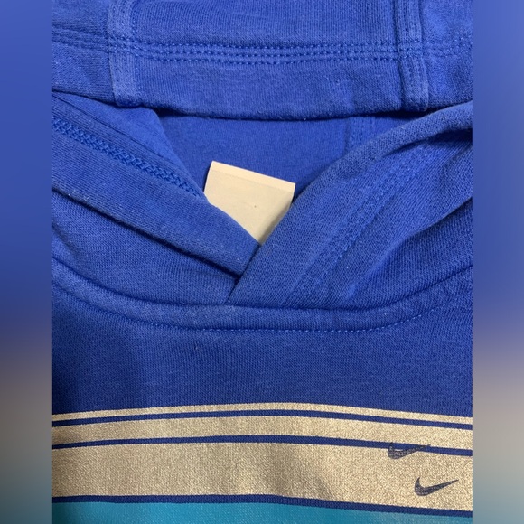 Nike kids hoodie, size XS - Picture 6 of 7
